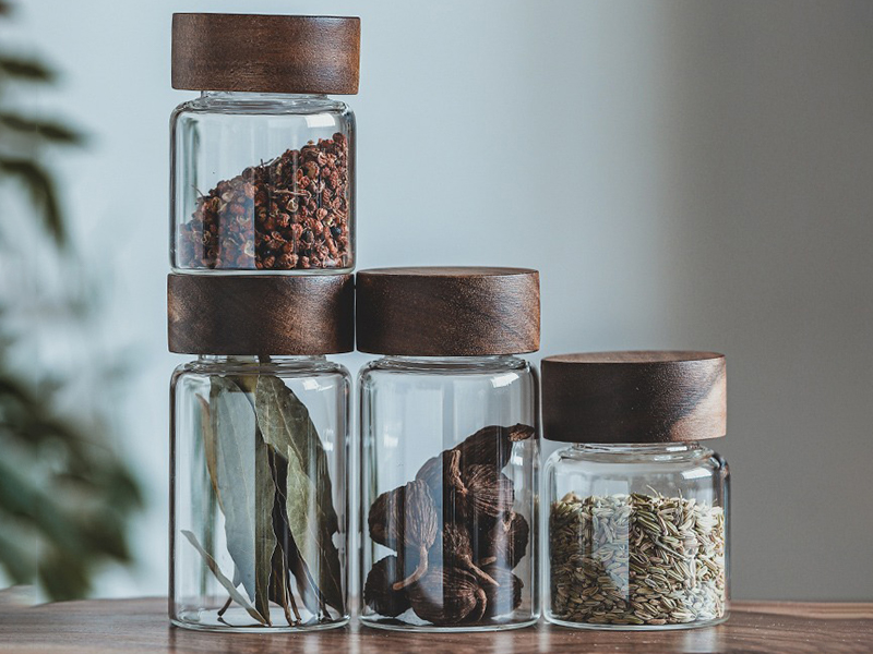 Glass Spice Jars With Wooden Lids