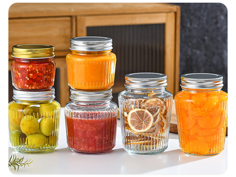 How to Make Glass Jelly Jars More Attractive Using Labels